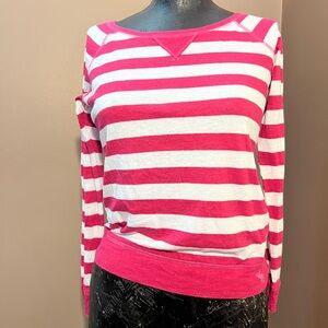Abercrombie & Fitch Kids Pink and White Stripe Sweater Size L / Women’s P XS